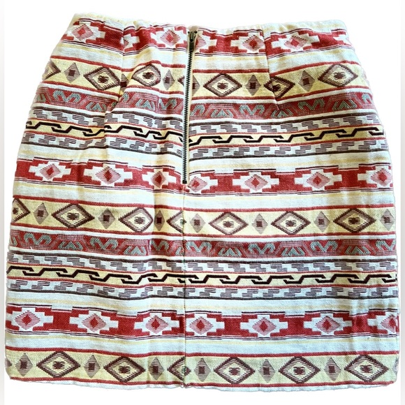 Aztec embroidery style skirt - Picture 2 of 4